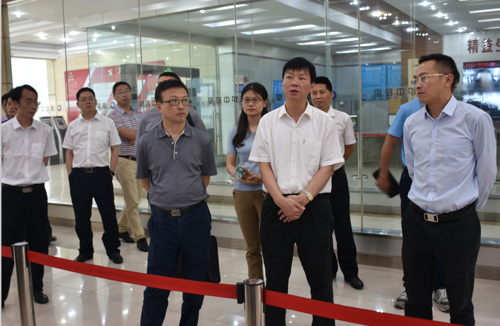 省國稅局劉江處長一行來川威參觀交流(圖1) 省國稅局劉江處長一行來川威參觀交流(圖1)