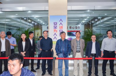 中機生產(chǎn)力促進中心邱城一行蒞臨川威集團連界基地調(diào)研