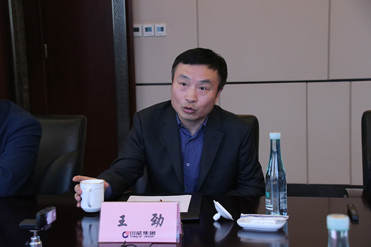 嘉豐集團與川威集團簽訂戰(zhàn)略合作協(xié)議(圖3) 嘉豐集團與川威集團簽訂戰(zhàn)略合作協(xié)議(圖3)