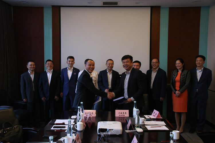 嘉豐集團與川威集團簽訂戰(zhàn)略合作協(xié)議(圖4) 嘉豐集團與川威集團簽訂戰(zhàn)略合作協(xié)議(圖4)