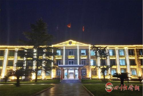 川威:向死而生鑄鐵魂(圖3) 川威:向死而生鑄鐵魂(圖3)