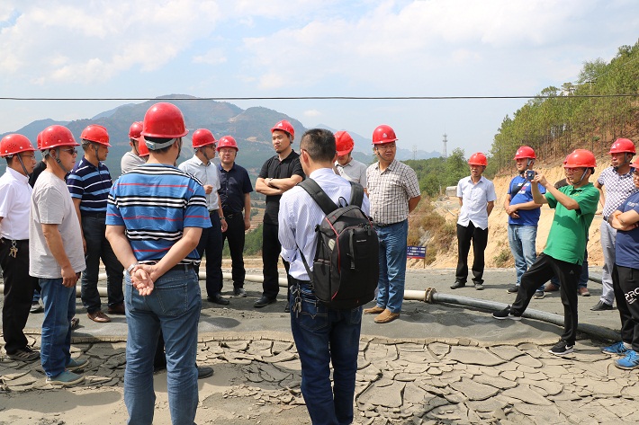 國家應(yīng)急管理部赴財通公司督查尾礦庫安全生產(chǎn)專項工作——我司獲肯定(圖1) 國家應(yīng)急管理部赴財通公司督查尾礦庫安全生產(chǎn)專項工作——我司獲肯定(圖1)