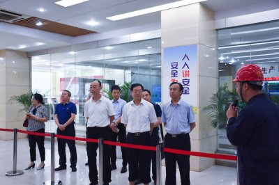 四川省循環(huán)經(jīng)濟(jì)協(xié)會(huì)赴川威集團(tuán)連界基地考察交流