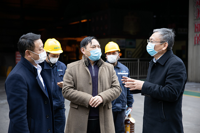 抗擊疫情 心系員工 市總工會(huì)送來(lái)溫暖(圖5)