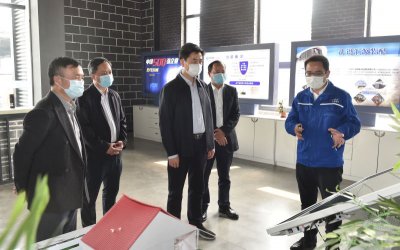 四川省委常委、宣傳部部長甘霖蒞臨川威集團(tuán)連界基地調(diào)研