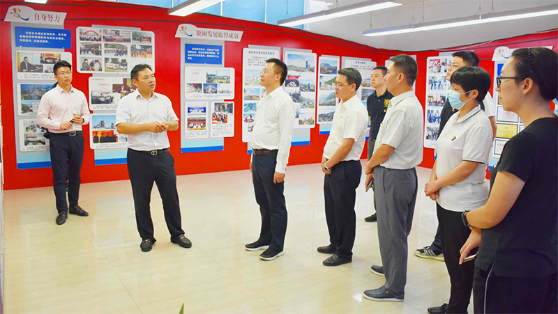 省委第十一巡視組來川威集團(tuán)連界基地調(diào)研(圖3) 省委第十一巡視組來川威集團(tuán)連界基地調(diào)研(圖3)