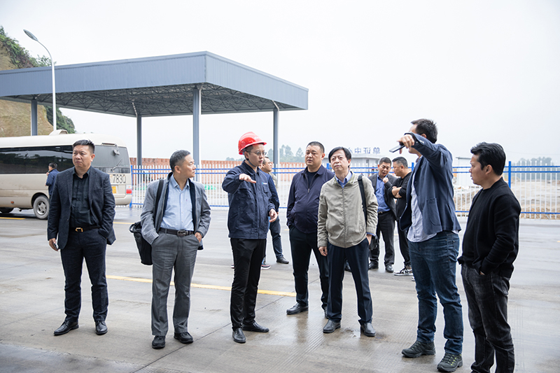 國機(jī)集團(tuán)蘇美達(dá)國際技術(shù)貿(mào)易有限公司到川威集團(tuán)連界基地調(diào)研交流(圖2) 國機(jī)集團(tuán)蘇美達(dá)國際技術(shù)貿(mào)易有限公司到川威集團(tuán)連界基地調(diào)研交流(圖2)