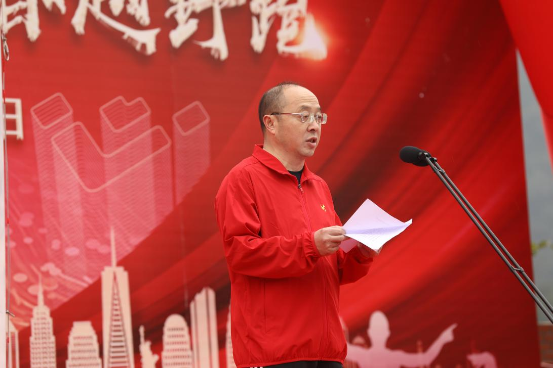 堅(jiān)守底線 砥礪前行 ——川威員工自發(fā)組織2022年迎新春全民健身跑(圖3) 堅(jiān)守底線 砥礪前行 ——川威員工自發(fā)組織2022年迎新春全民健身跑(圖3)