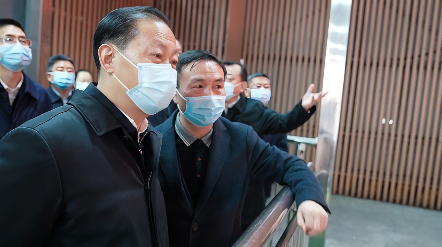 省委書記彭清華蒞臨川威視察調(diào)研(圖6) 省委書記彭清華蒞臨川威視察調(diào)研(圖6)