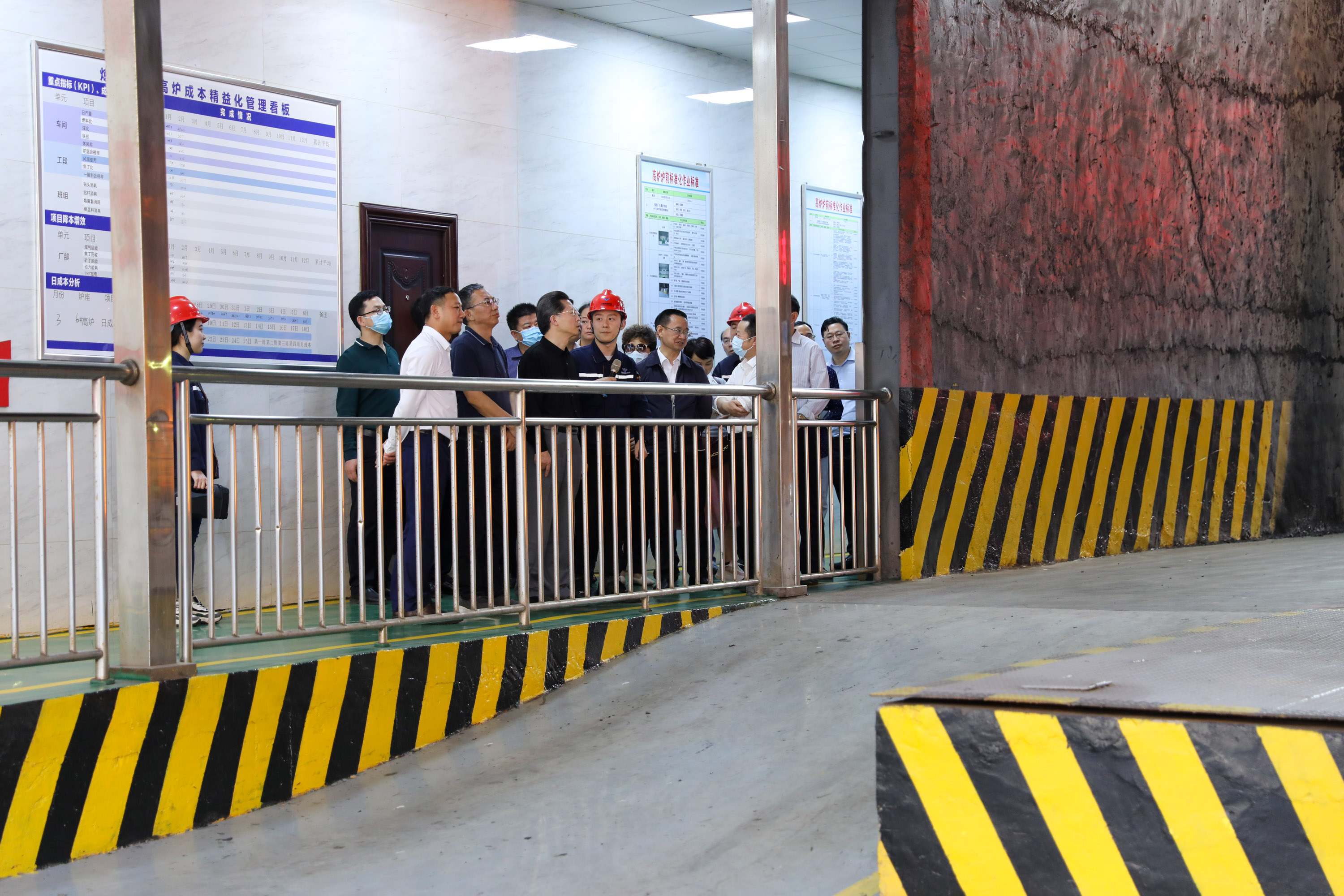 內(nèi)江市人大常委會(huì)魏紅鋒一行到川威連界基地專(zhuān)題調(diào)研(圖3) 內(nèi)江市人大常委會(huì)魏紅鋒一行到川威連界基地專(zhuān)題調(diào)研(圖3)