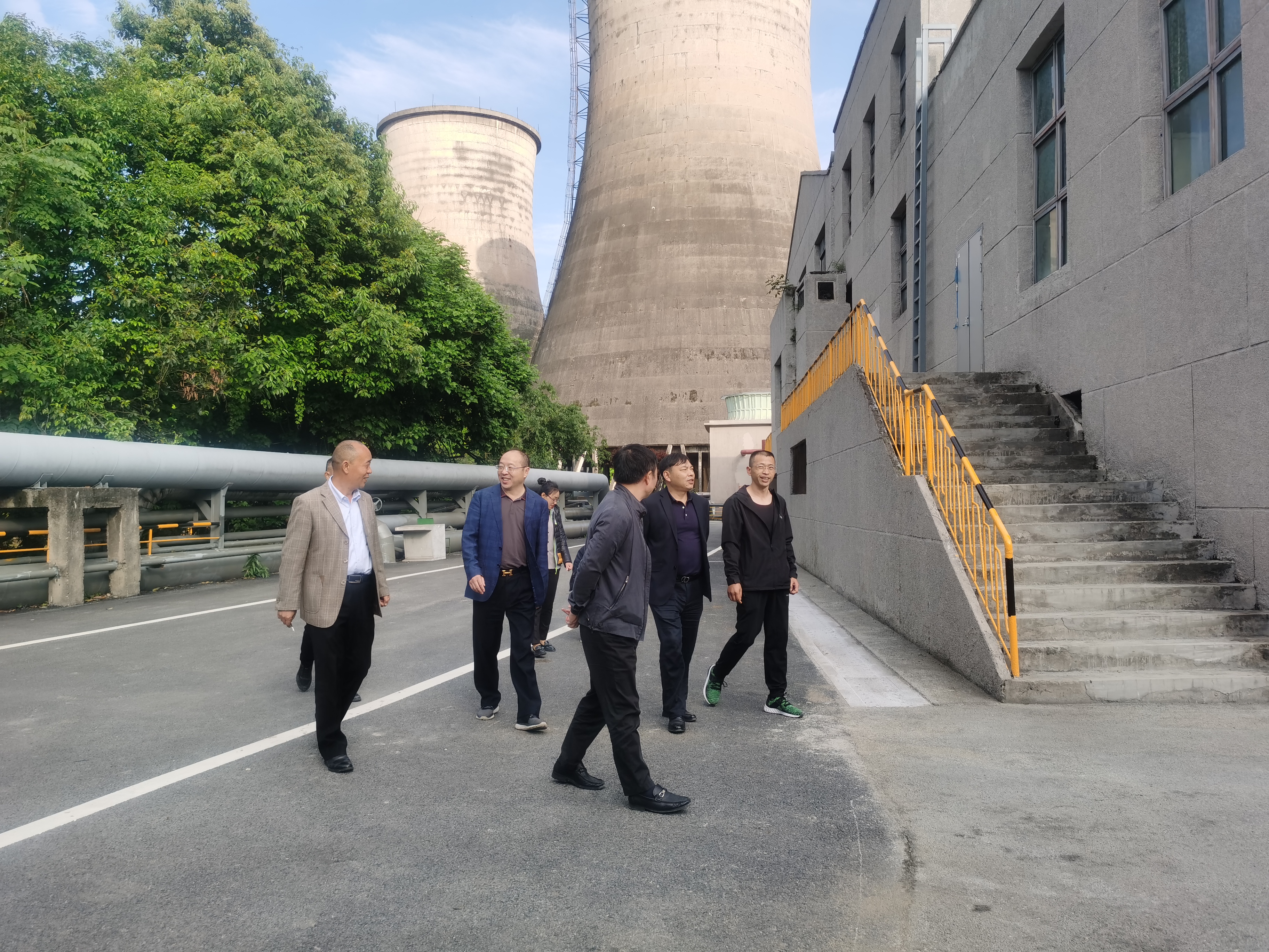 堅(jiān)持熱愛(ài) 不負(fù)耕耘——集團(tuán)董事長(zhǎng)王勁蒞臨工業(yè)研學(xué)旅行營(yíng)地視察指導(dǎo)(圖5) 堅(jiān)持熱愛(ài) 不負(fù)耕耘——集團(tuán)董事長(zhǎng)王勁蒞臨工業(yè)研學(xué)旅行營(yíng)地視察指導(dǎo)(圖5)