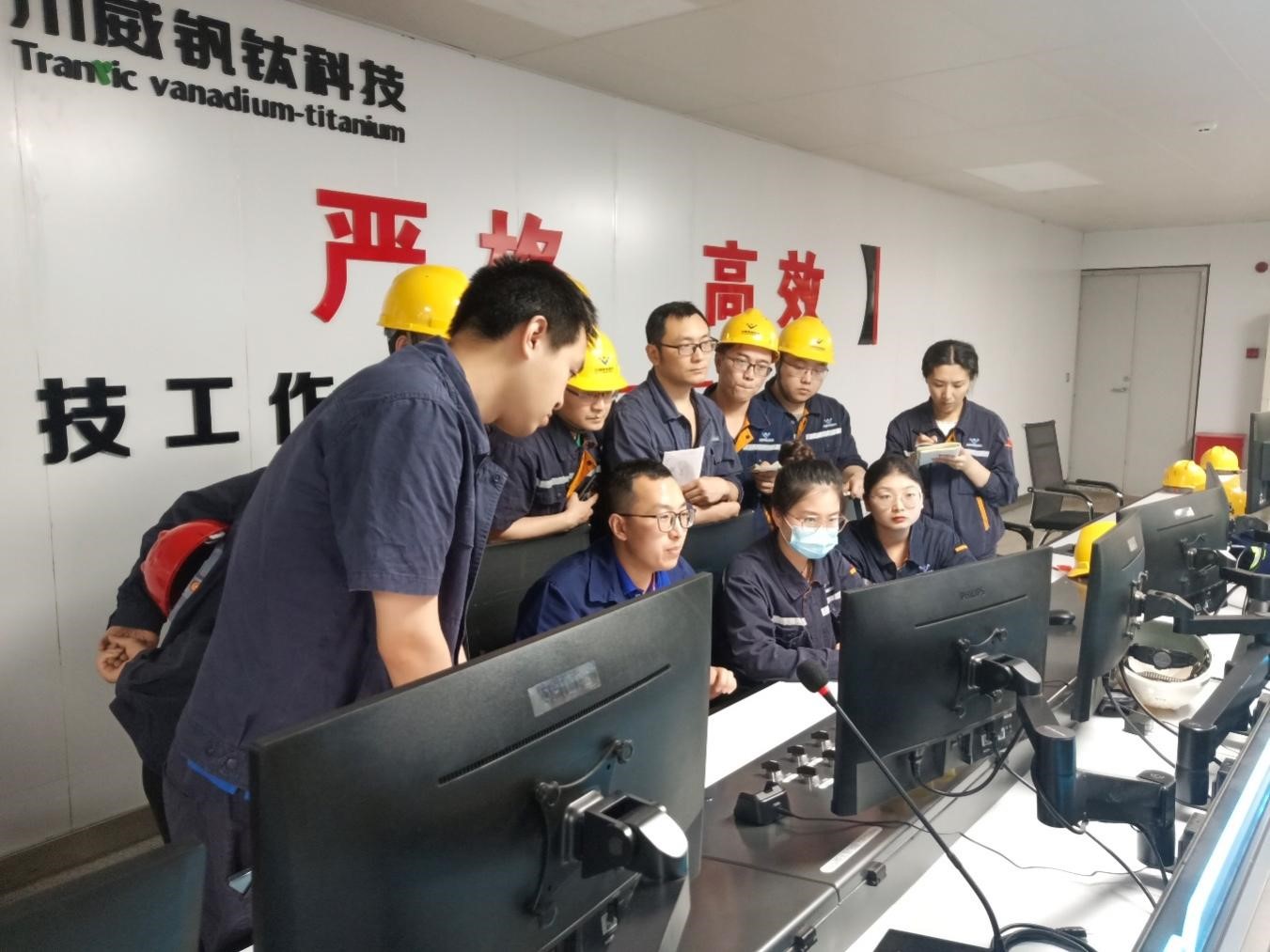 寶劍磨礪出 梅香苦寒來——釩鈦科技板材廠生產(chǎn)快速達產(chǎn)達效紀實(圖8)