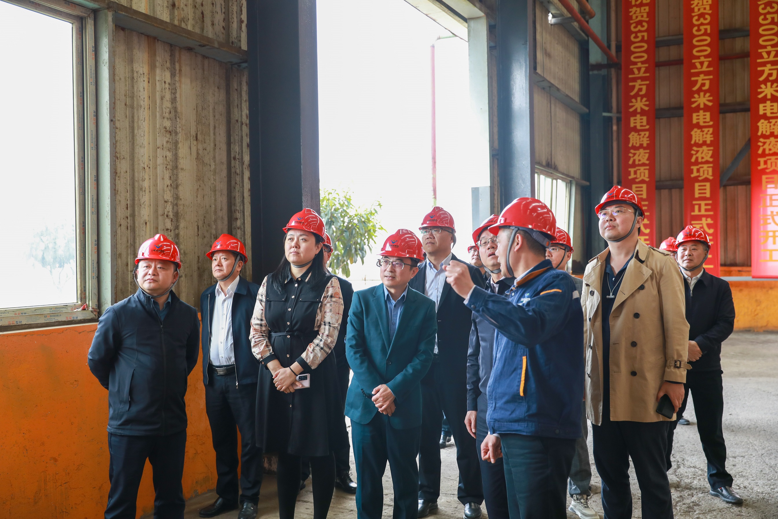 政企聯(lián)動(dòng)  協(xié)同發(fā)展——遠(yuǎn)洋能源·上海漢興·中投到川威考察交流(圖3)