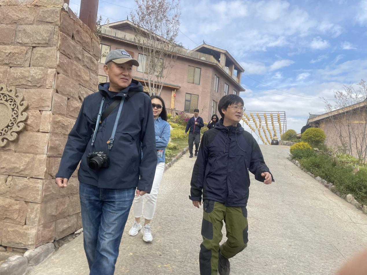 彝族年，迎西馬，大石板古村“火出圈”！(圖3)