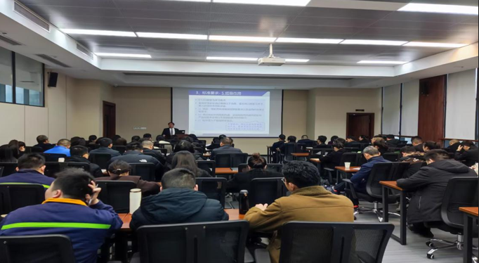 堅持內(nèi)功至上，強化基礎(chǔ)管理——集團組織開展QES管理體系標準培訓(xùn)(圖3)