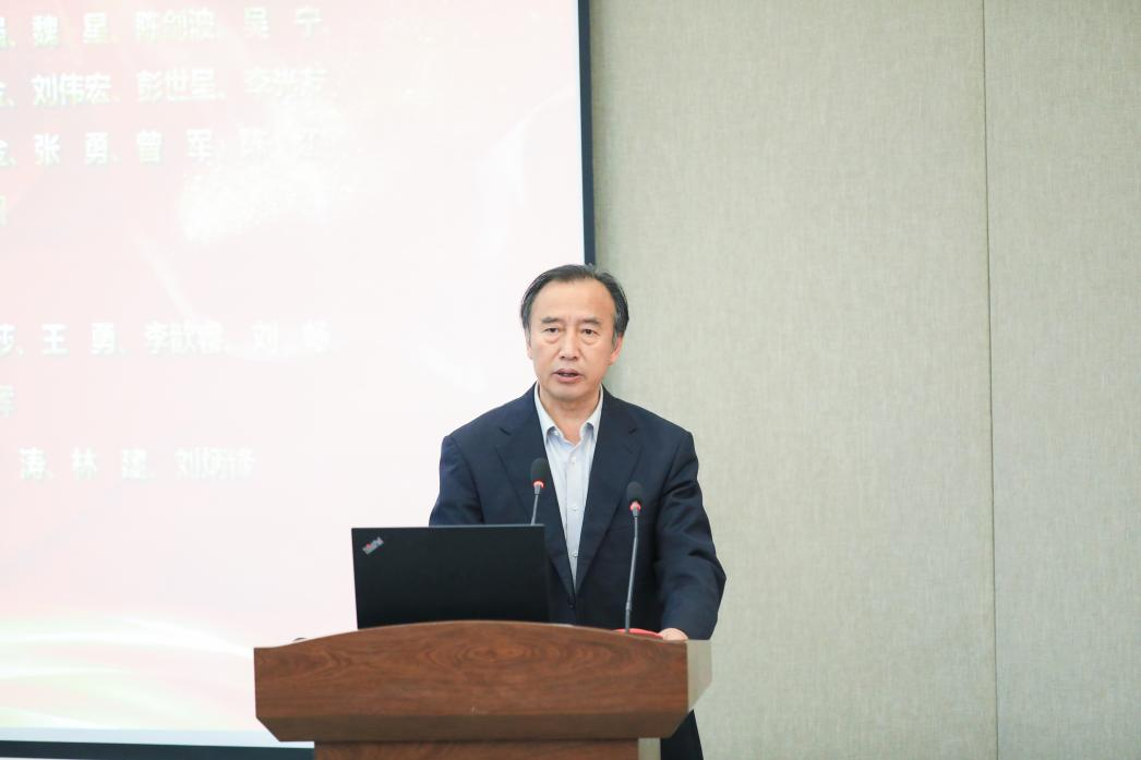 人本管理 人才是天——川威集團(tuán)召開(kāi)“堅(jiān)持人本管理 踐行人才是天”人才建設(shè)工作會(huì)(圖5)