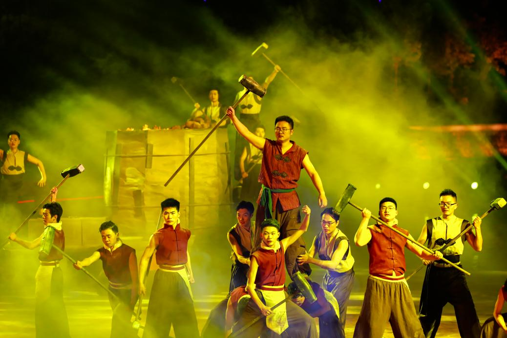  共存共贏  攜手并進 ——川威集團2023客戶聯(lián)誼文藝晚會(圖7)