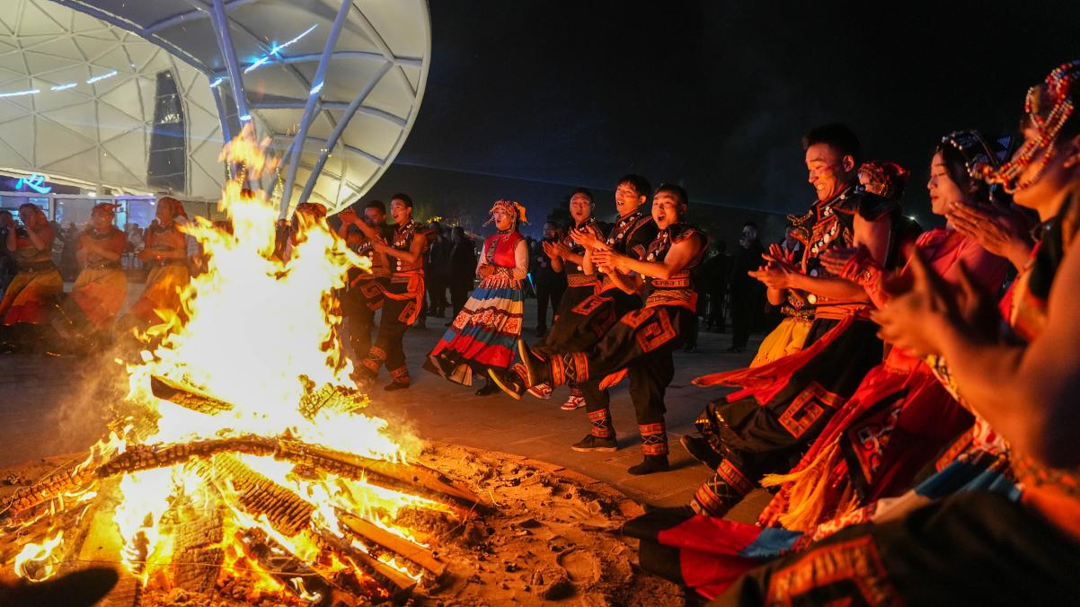  共存共贏  攜手并進 ——川威集團2023客戶聯(lián)誼文藝晚會(圖12)