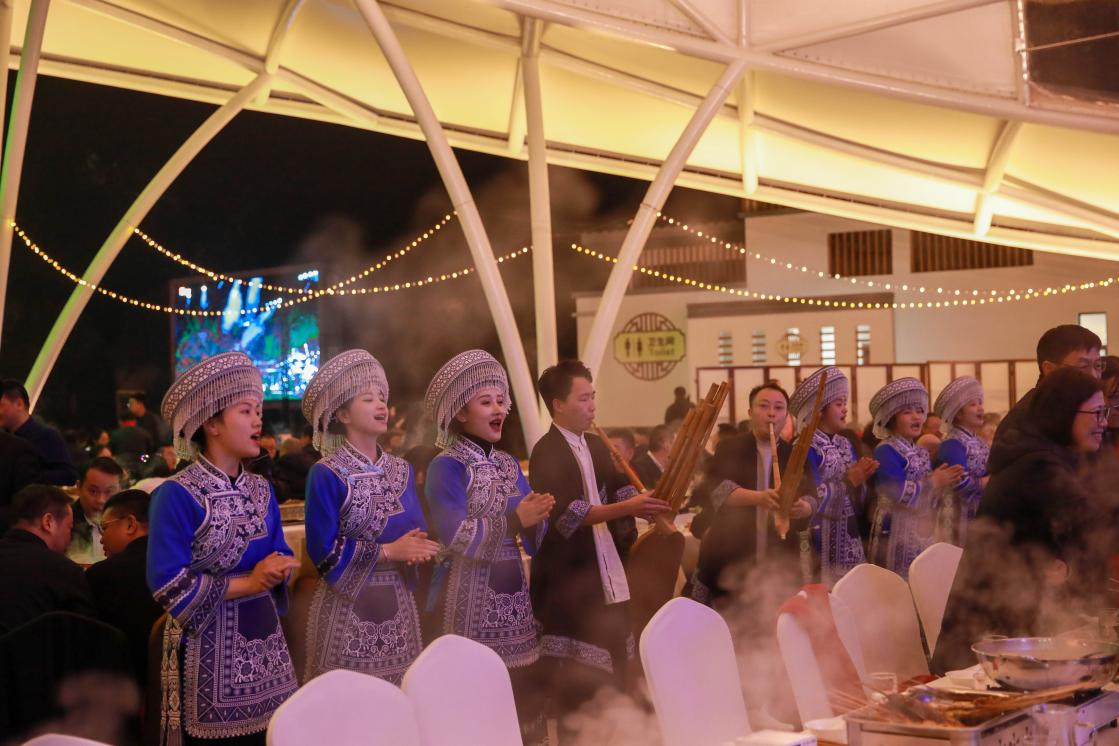  共存共贏  攜手并進 ——川威集團2023客戶聯(lián)誼文藝晚會(圖13)