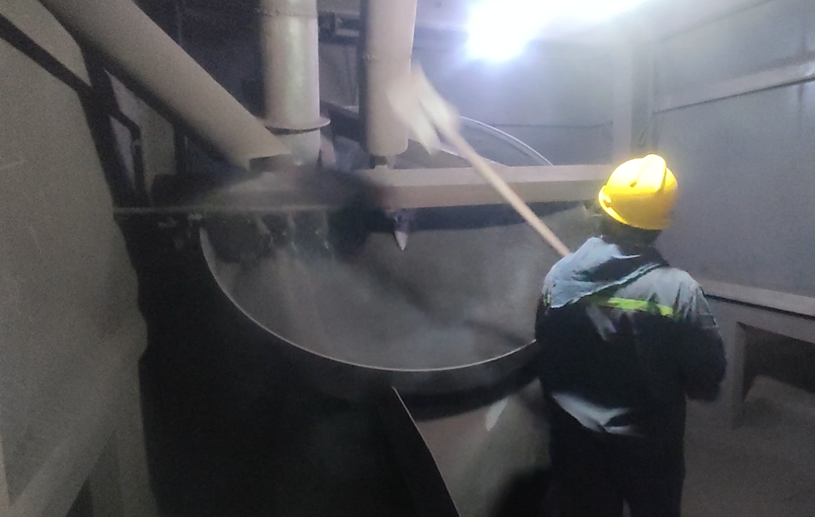 逆風(fēng)而行，向陽而生——礦業(yè)總公司永磁鐵氧體預(yù)燒料破產(chǎn)銷記錄(圖4)