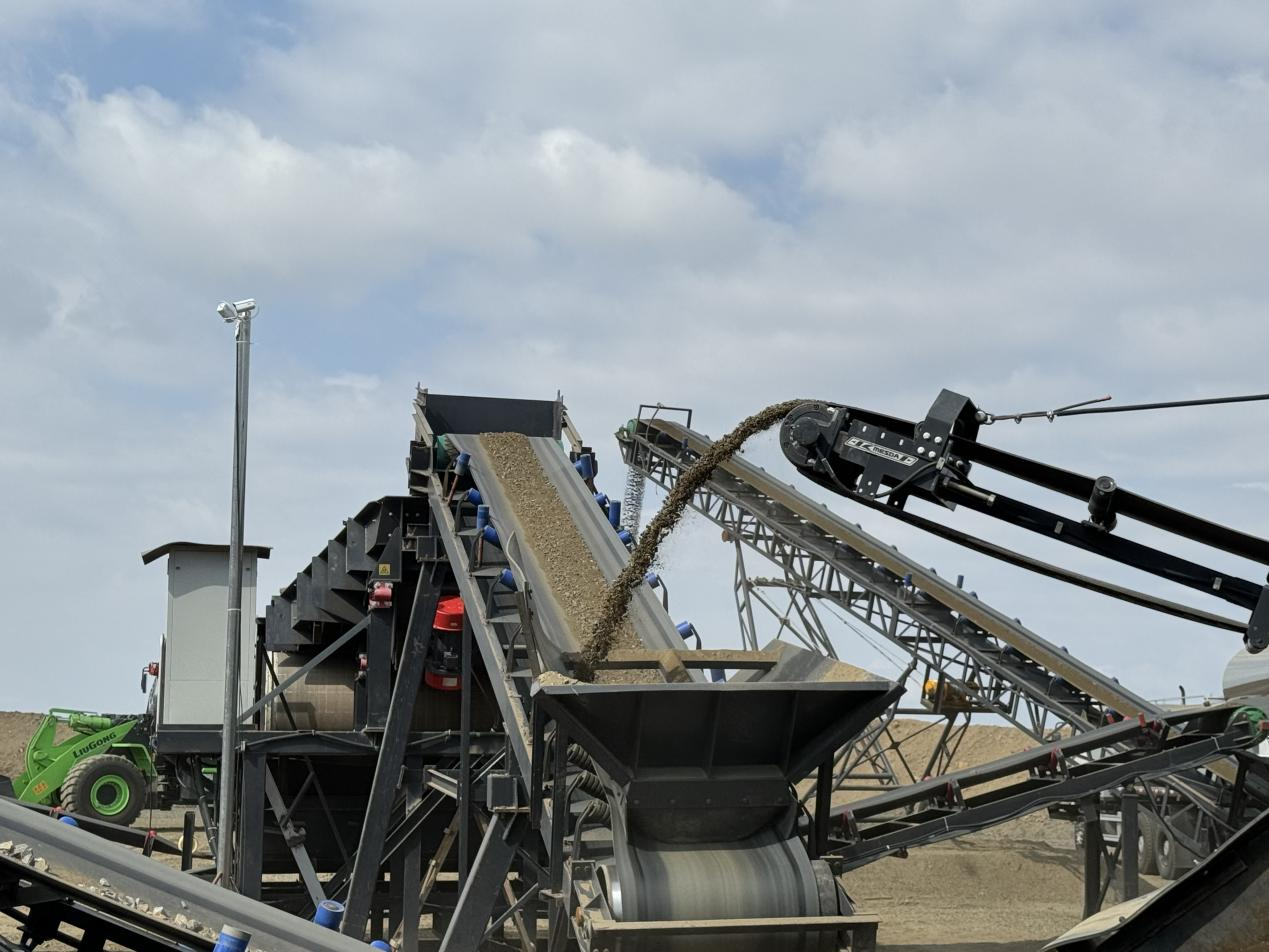 礦業(yè)總公司黑谷田排土場含鐵圍巖回收及擴容工程正式投運