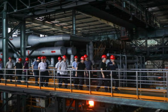 王勁董事長(zhǎng)一行端午佳節(jié)深入一線視察調(diào)研(圖2)