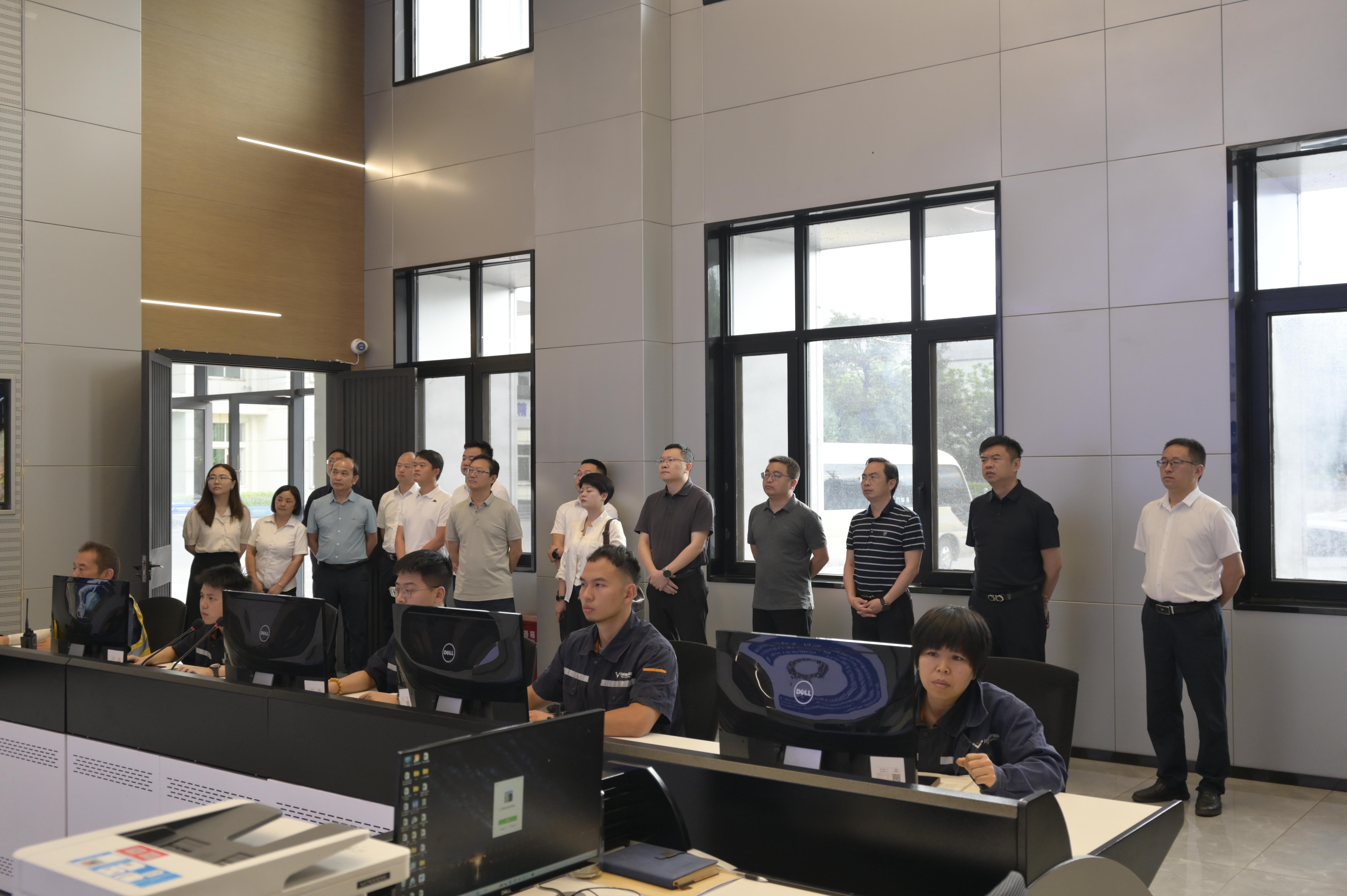 搶抓新機(jī)遇，謀求新合作，匯聚新動(dòng)能——內(nèi)江考察團(tuán)蒞臨通宇物流參觀交流