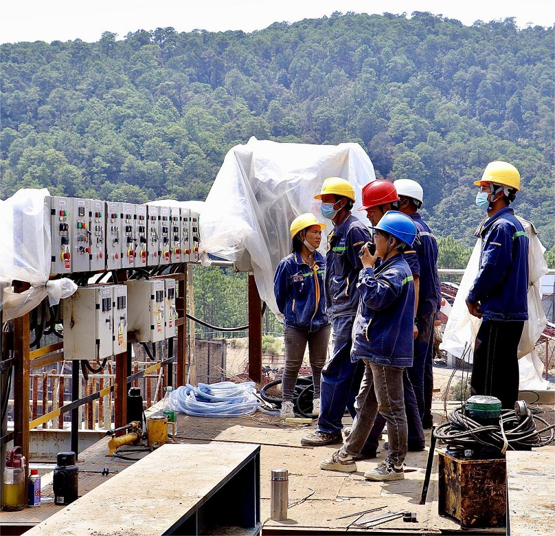 聯(lián)鑫礦業(yè)秀水河一段破碎與球磨搬遷項(xiàng)目800t/h破碎生產(chǎn)線帶負(fù)荷試運(yùn)轉(zhuǎn)成功(圖4) 聯(lián)鑫礦業(yè)秀水河一段破碎與球磨搬遷項(xiàng)目800t/h破碎生產(chǎn)線帶負(fù)荷試運(yùn)轉(zhuǎn)成功(圖4)