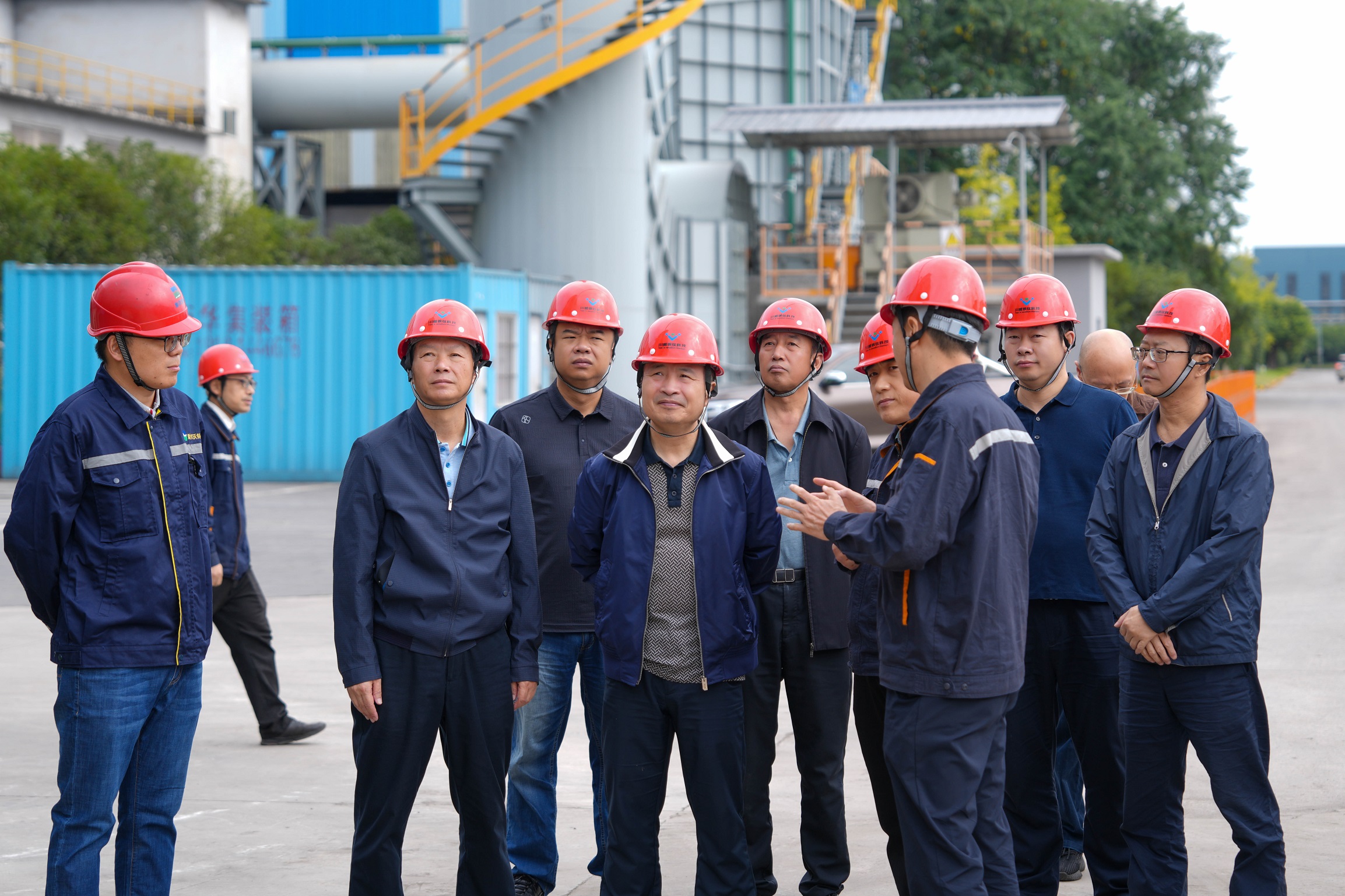 國(guó)慶佳節(jié)！王勁董事長(zhǎng)一行深入一線調(diào)研慰問(圖4)