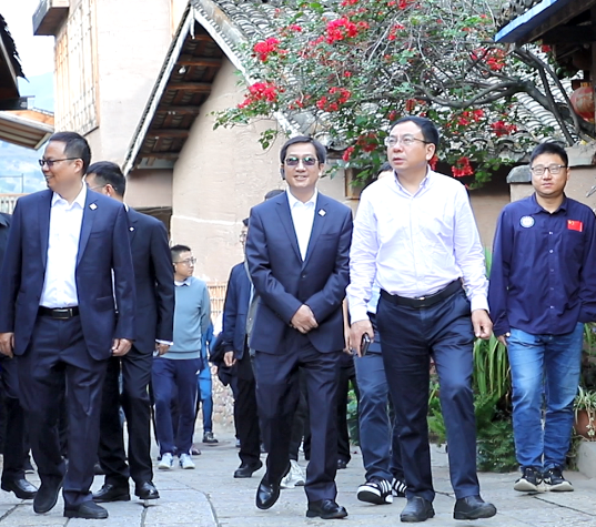 建言獻(xiàn)策聚共識(shí)·開放合作贏發(fā)展 ——聯(lián)鑫礦業(yè)公司舉辦技術(shù)交流會(huì)(圖4) 建言獻(xiàn)策聚共識(shí)·開放合作贏發(fā)展 ——聯(lián)鑫礦業(yè)公司舉辦技術(shù)交流會(huì)(圖4)