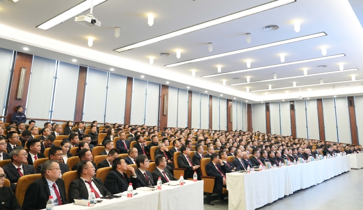 集團公司召開博威能源破繭學習總結會(圖7) 集團公司召開博威能源破繭學習總結會(圖7)