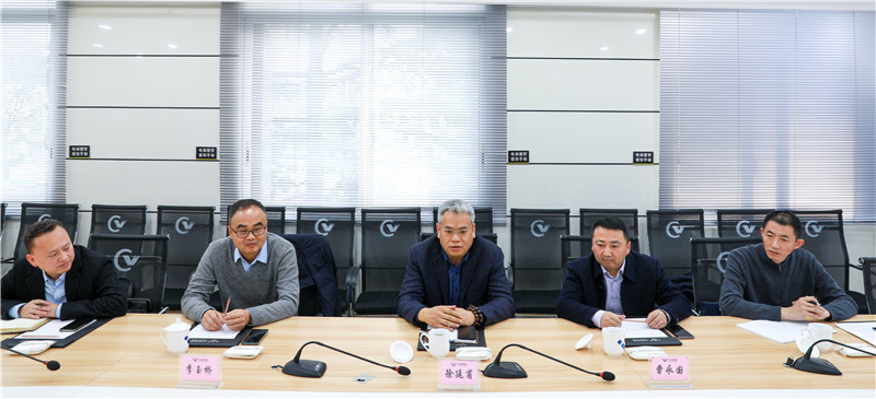 川煤集團(tuán)副總經(jīng)理徐廷甫一行 到川威連界基地交流(圖5)