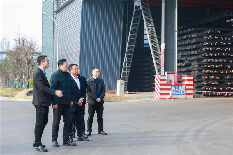 縣委常委廖快帶隊(duì)調(diào)研川南冶金建材物流港(圖2)