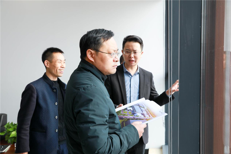 縣委常委廖快帶隊(duì)調(diào)研川南冶金建材物流港(圖3)