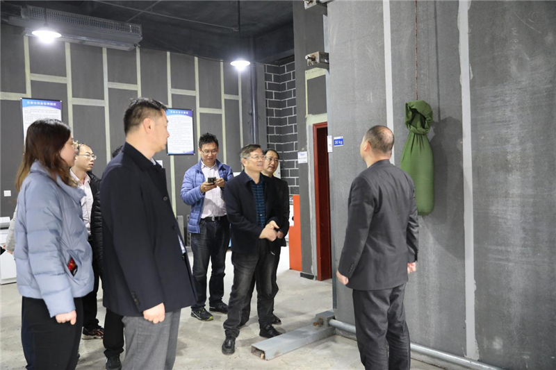 省釩鈦鋼鐵產業(yè)協(xié)會到川威連界基地調研(圖2) 省釩鈦鋼鐵產業(yè)協(xié)會到川威連界基地調研(圖2)