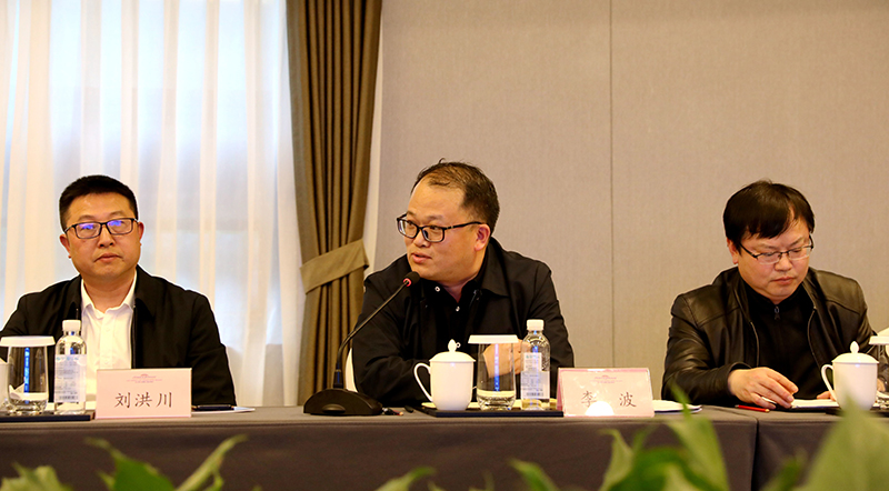 資中縣領(lǐng)導(dǎo)到川威連界生產(chǎn)基地開展專題調(diào)研(圖7) 資中縣領(lǐng)導(dǎo)到川威連界生產(chǎn)基地開展專題調(diào)研(圖7)