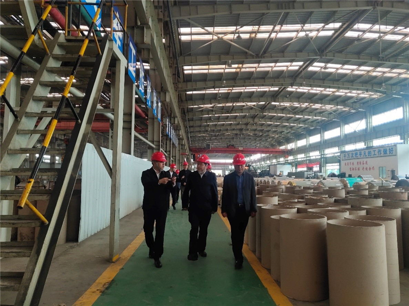 中國(guó)建筑金屬結(jié)構(gòu)協(xié)會(huì)鋼結(jié)構(gòu)分會(huì)常務(wù)副會(huì)長(zhǎng)胡育科一行到川威集團(tuán)龍泉基地考(圖2) 中國(guó)建筑金屬結(jié)構(gòu)協(xié)會(huì)鋼結(jié)構(gòu)分會(huì)常務(wù)副會(huì)長(zhǎng)胡育科一行到川威集團(tuán)龍泉基地考(圖2)