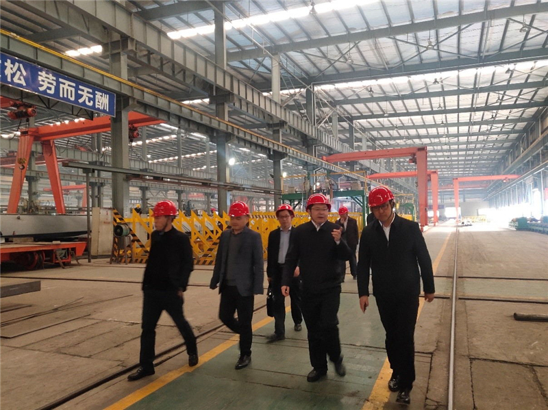 中國(guó)建筑金屬結(jié)構(gòu)協(xié)會(huì)鋼結(jié)構(gòu)分會(huì)常務(wù)副會(huì)長(zhǎng)胡育科一行到川威集團(tuán)龍泉基地考(圖4) 中國(guó)建筑金屬結(jié)構(gòu)協(xié)會(huì)鋼結(jié)構(gòu)分會(huì)常務(wù)副會(huì)長(zhǎng)胡育科一行到川威集團(tuán)龍泉基地考(圖4)