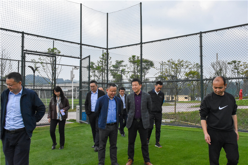 重慶輪船集團到川威連界基地調(diào)研(圖3) 重慶輪船集團到川威連界基地調(diào)研(圖3)