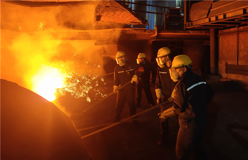 川威釩鈦科技大高爐主控室榮獲全國工人先鋒號(圖4)