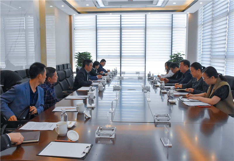 市人大副主任曾廷富一行到川威調(diào)研(圖3)