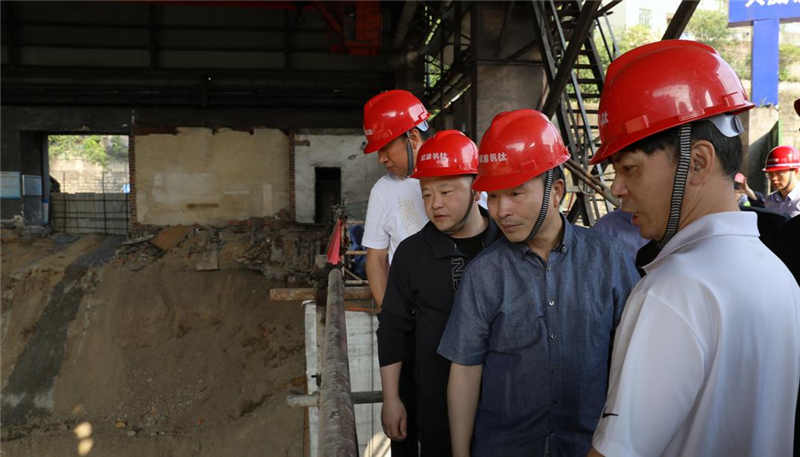 川威集團(tuán)董事長王勁一行 “五一”勞動節(jié)視察連界區(qū)域重點項目(圖4)