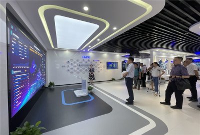 中鐵開發(fā)投資集團(tuán)、中鐵八局現(xiàn)代物流、四川省川威集團(tuán)、湖北交投物流舉辦交