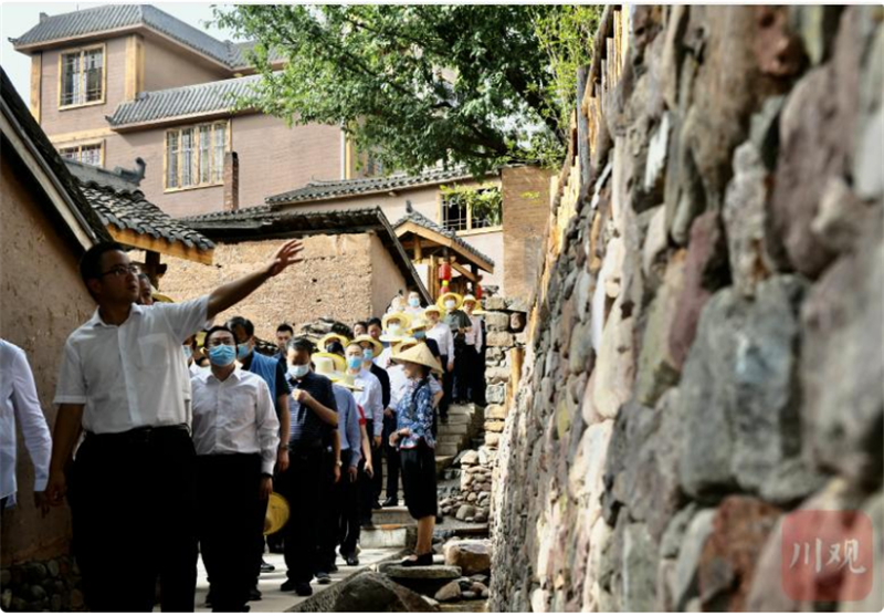 脫貧邁向振興 沉睡的古宅煥發(fā)盎然生機 ——全省脫貧攻堅鄉(xiāng)村振興現(xiàn)場會 在(圖4) 脫貧邁向振興 沉睡的古宅煥發(fā)盎然生機 ——全省脫貧攻堅鄉(xiāng)村振興現(xiàn)場會 在(圖4)