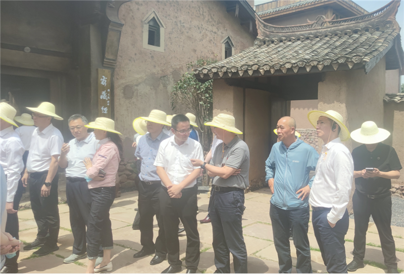 脫貧邁向振興 沉睡的古宅煥發(fā)盎然生機 ——全省脫貧攻堅鄉(xiāng)村振興現(xiàn)場會 在(圖6) 脫貧邁向振興 沉睡的古宅煥發(fā)盎然生機 ——全省脫貧攻堅鄉(xiāng)村振興現(xiàn)場會 在(圖6)