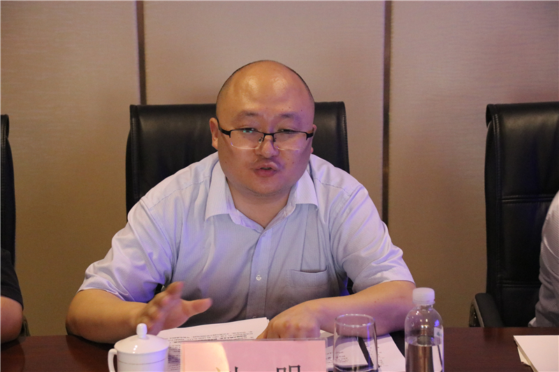 四川能投、鋒源氫能領(lǐng)導(dǎo)到訪川威交流洽談(圖3)