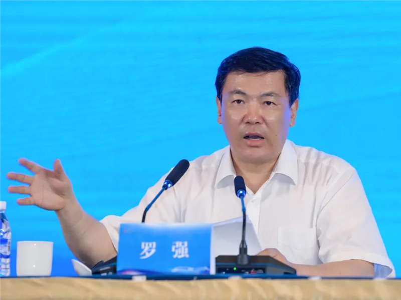 國家.南方足球競訓(xùn)基地成為首批四川省4星級體育服務(wù)綜合體(圖1) 國家.南方足球競訓(xùn)基地成為首批四川省4星級體育服務(wù)綜合體(圖1)